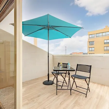 Floor Retreat In Espinho (Aveiro)