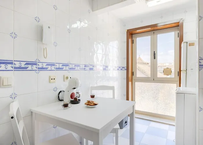 Floor Retreat In Espinho (Aveiro)